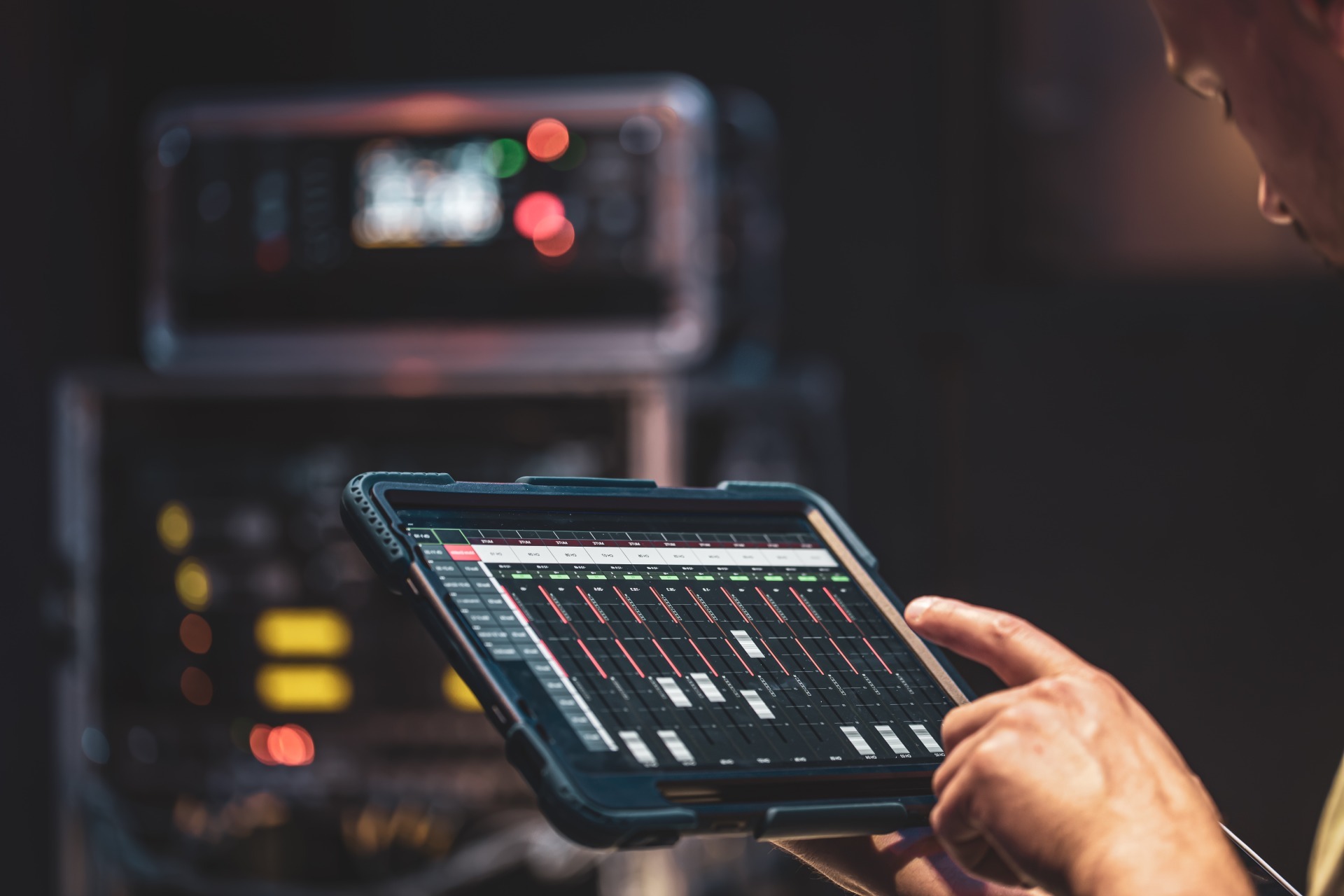 remote-control-sound-settings-from-tablet (1)